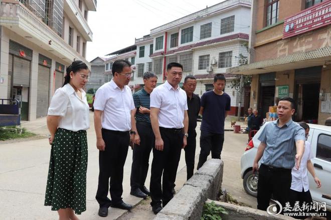 娄底市交通局领导督查公路运营领域重大灾害风险隐患大排查大整治情况