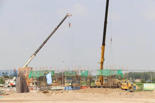 耿振华调度交通基础设施建设工作(图3)