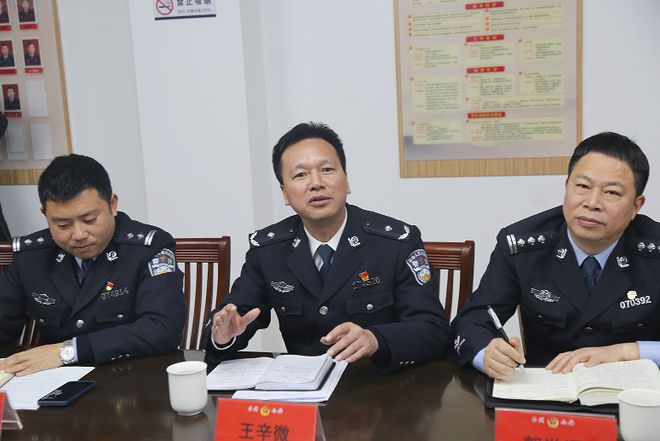 人大政协听证：顺应民生需求交通隔离护栏该如何优化调整？(图4)