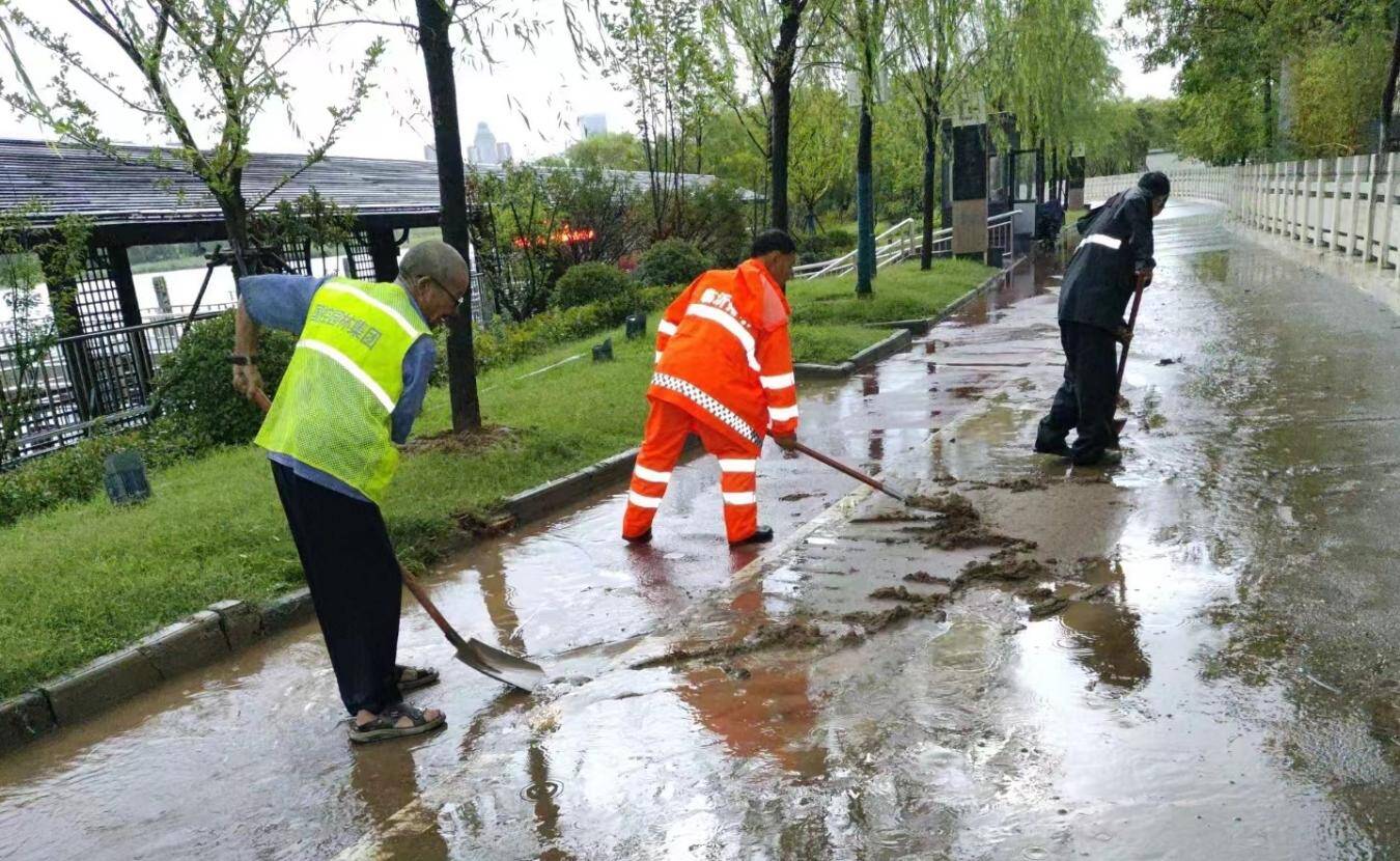 24小时应急值守！临沂市城管局全城动员全力防汛(图3)