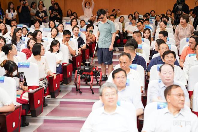 上海交通大学携手上海科技馆共筑科技创新科普新篇章