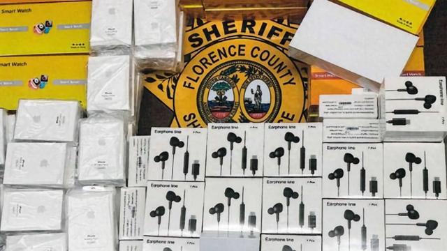 宾夕法尼亚警察在交通稽查中发现价值3万美元的假冒苹果产品