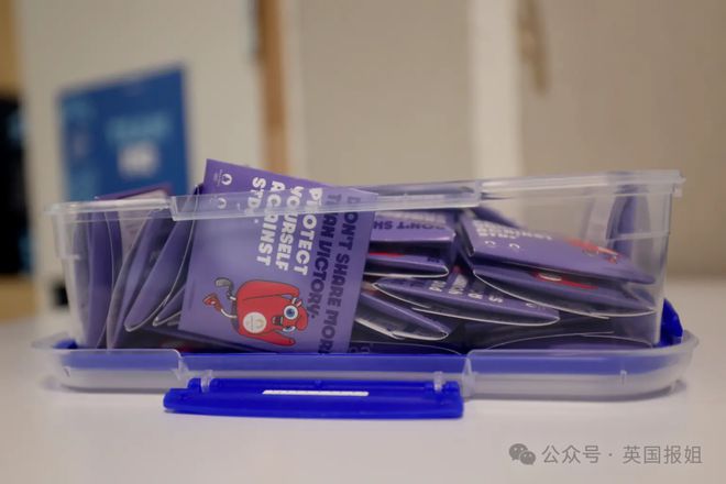 巴黎奥运发30万只套套遭吐槽！各处封路交通涨价连老鼠都困在下水道？？(图3)