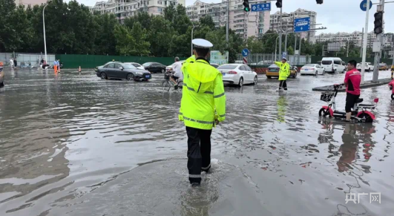强降雨来袭北京昌平区多部门多举措应对(图5)