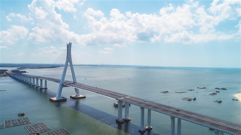 海南海陆空交通设施全面提质升级