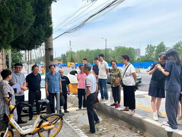 小区门口主干道修缮完工居民却担忧了起来？只因……(图5)