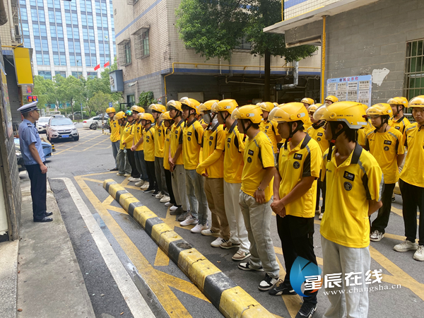 长沙县泉塘街道“三举措”把好道路交通“安全关”(图4)