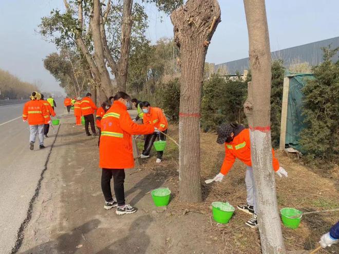 许昌：莲花型护栏、精细化管护扮靓公路“高颜值”(图4)