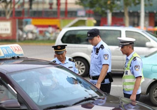 天津铁警集中开展客运火车站治安和交通秩序整治行动全面净化辖区治安环境