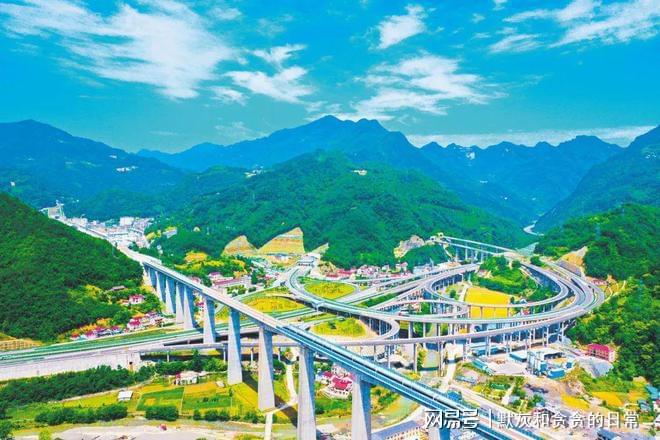 【产业地理】高考地理中的基础设施！高考中的十九大工业问题(图12)