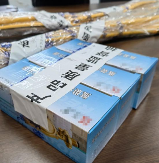 更换燃具连接软管及调压器、农村公路提档升级、无障碍低地板新能源公交车……上海这些实事项目取得新进展(图2)