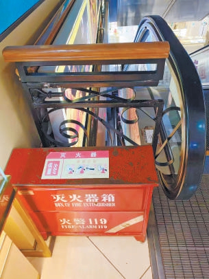 逛商场防坠落小细节别放过