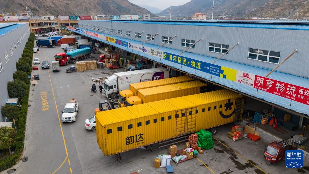 甘肃陇南：建设交通路网破除山水阻隔(图9)