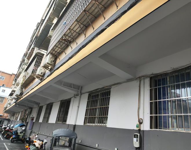 信阳市平桥街道两庙社区：小区改造“老”居民过上“新”生活(图3)