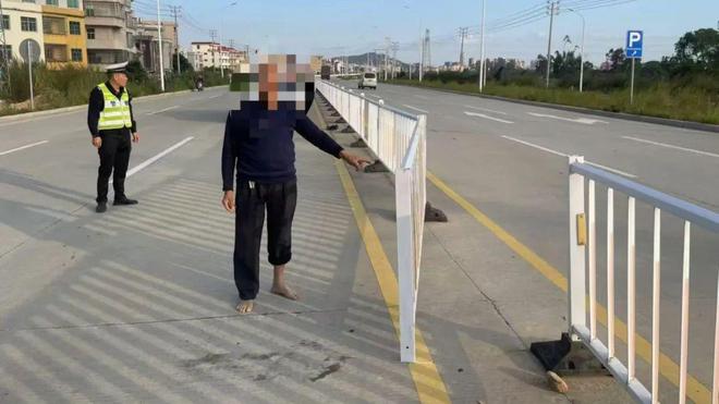 仙游李某在街头拆护栏被抓！(图2)