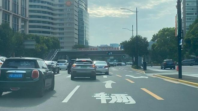 交通标线及信号设置能否更优化？