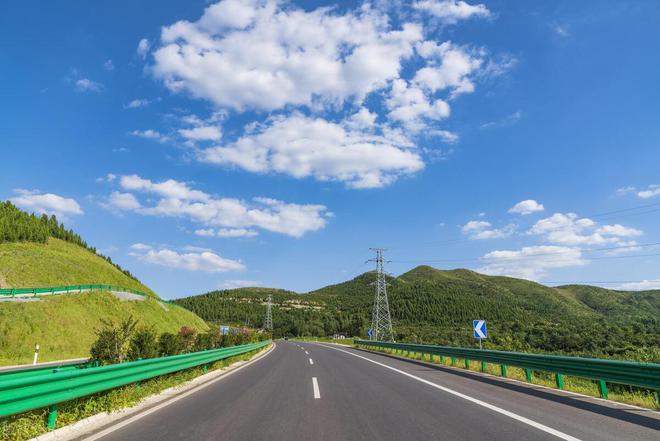 揭秘波形护栏板防腐秘诀保护道路安全！(图5)