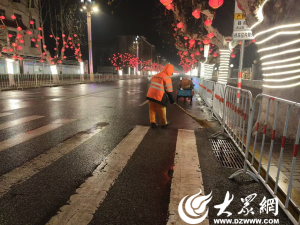 “秧歌进城”闹元宵烟台市福山区综合行政执法局全力护航(图7)