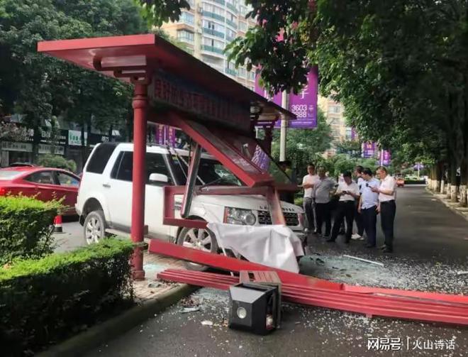 网友：宁愿撞个车也别撞护栏！4197元一节贵得让你不可思议…(图6)