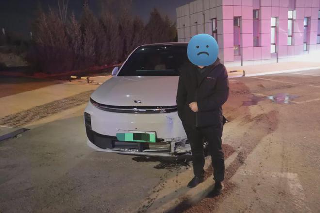 深夜！一男子酒后驾车撞碎护栏肇事逃逸被鄂尔多斯警方在高速出口查获！(图2)