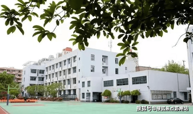 瑞安翠湖滨江(营销中心)首页网站-瑞安翠湖滨江销售中心(售楼处)-欢迎您-地址-价格-户型-小区环境-楼盘详情-交房时间-周边配套-售楼处电话(图3)