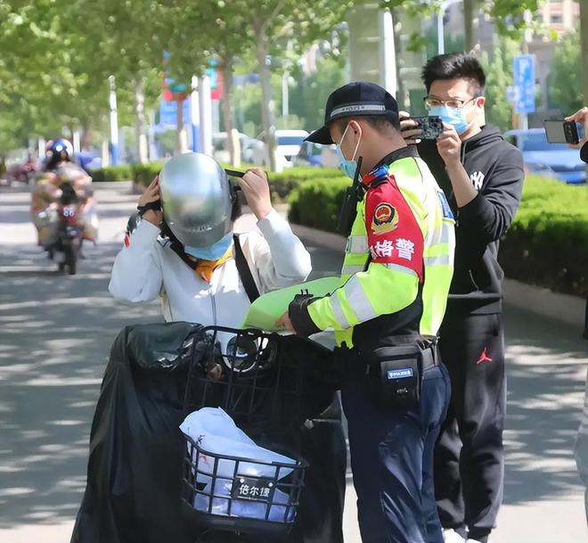 6月起电动车迎“3+5”新政策3类车型放心骑严查5种违规行为(图4)