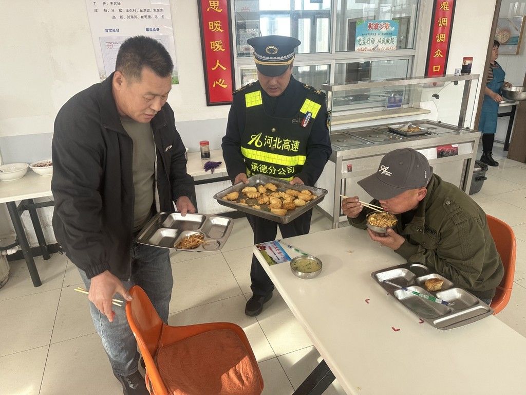 持续更新河北大部已出现6级以上大风今日夜间中南部平原风力明显减弱(图12)