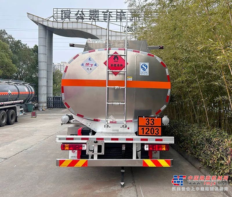 瑙ｆ斁JK6鍓嶅洓鍚庡叓31绔嬫柟閾濆悎閲戞补缃愯溅(图2)