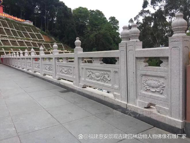 石栏杆在桥梁中的应用案例