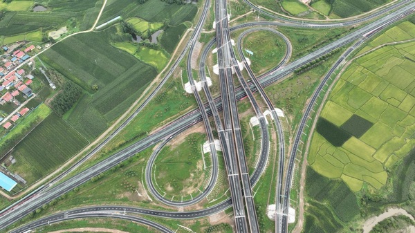 铁科高速公路延寿尚志界至五常段正式通车