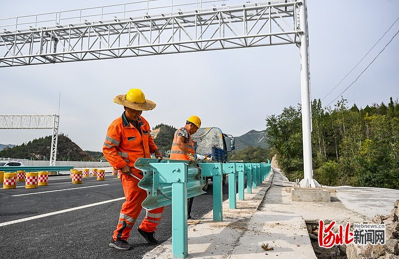 石太高速改扩建项目加快施工(图2)