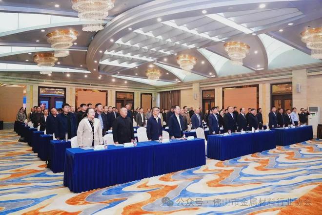 不锈钢道路防撞护栏应用普及加速佛山不锈钢企业走出去多交流