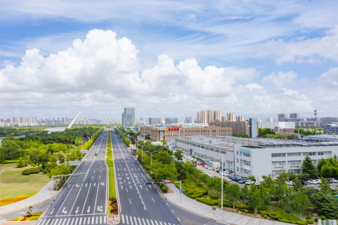 青岛高新区智能交通系统日趋完善(图2)