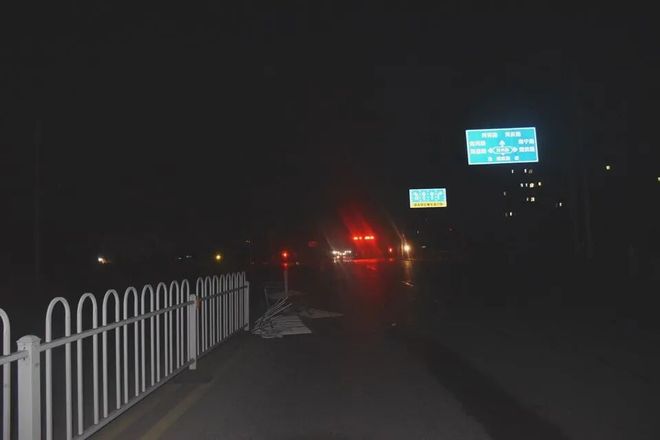 【冬季守护】撞坏护栏就开溜？交警：这也属于肇事逃逸!