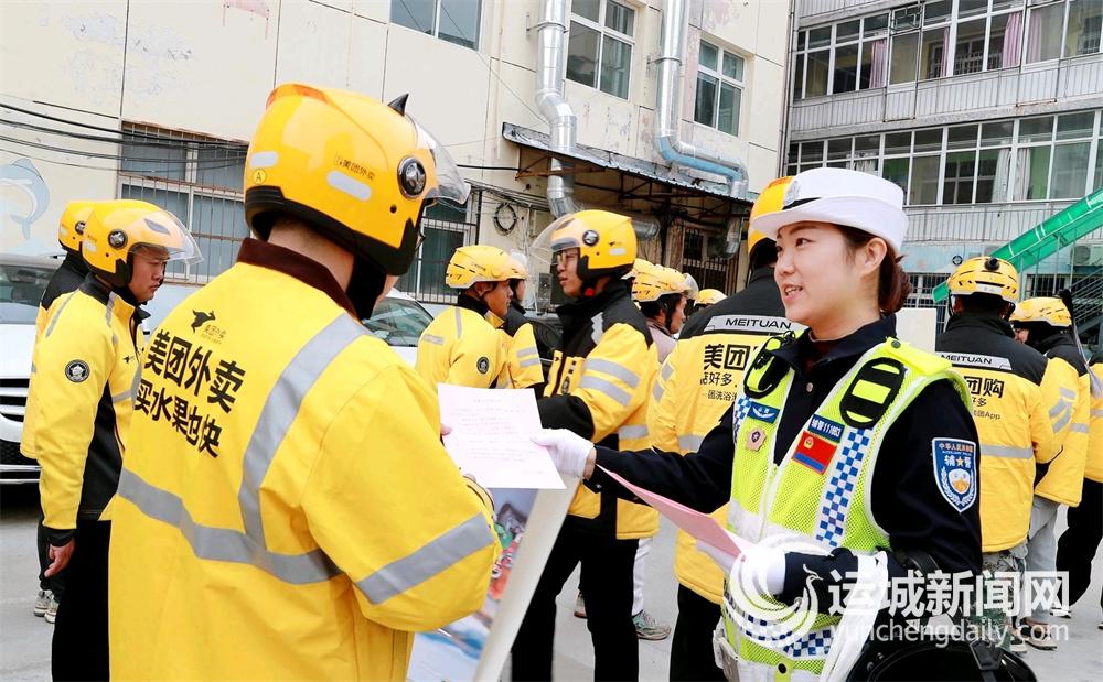 以法治之力筑牢交通安全防线