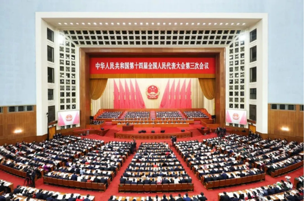 【年终盘点】低空经济2025：政策驱动万亿蓝海何时到来