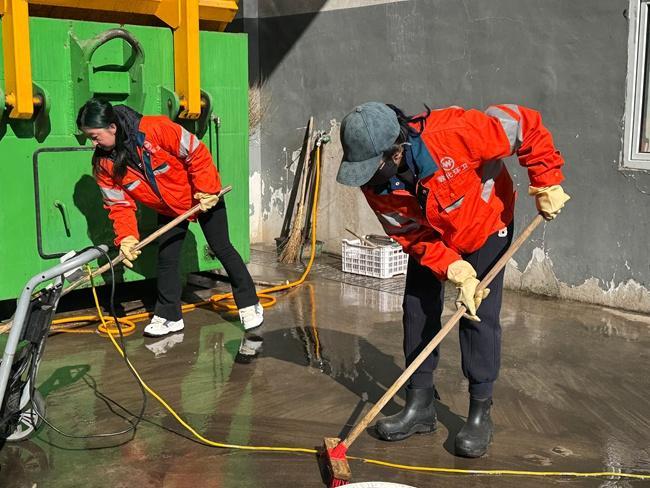 敦化市洁城环卫开展春季环境卫生大清扫行动(图14)